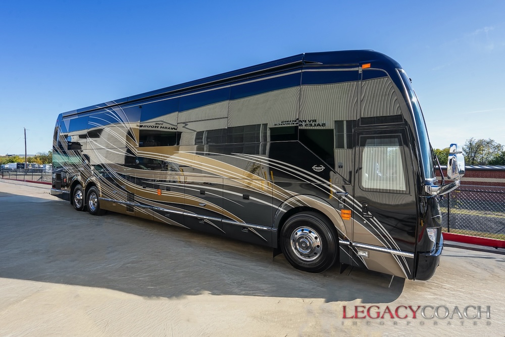 2022 Prevost Marathon H3-45 For Sale