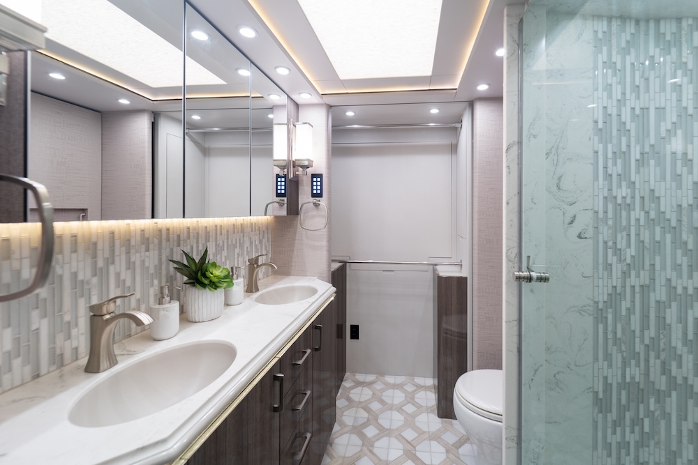 2022 Prevost Marathon H3-45 For Sale