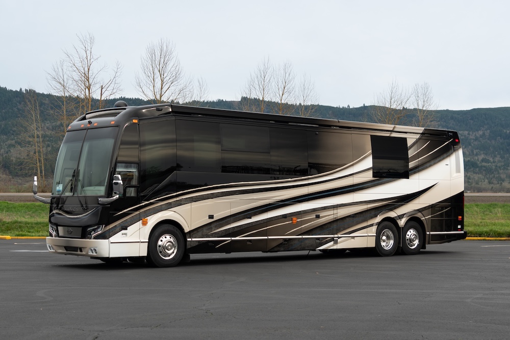 2022 Prevost Marathon H3-45 For Sale