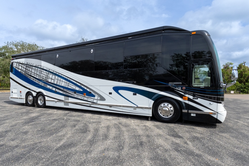 2022 Prevost  Millennium H3-45 For Sale