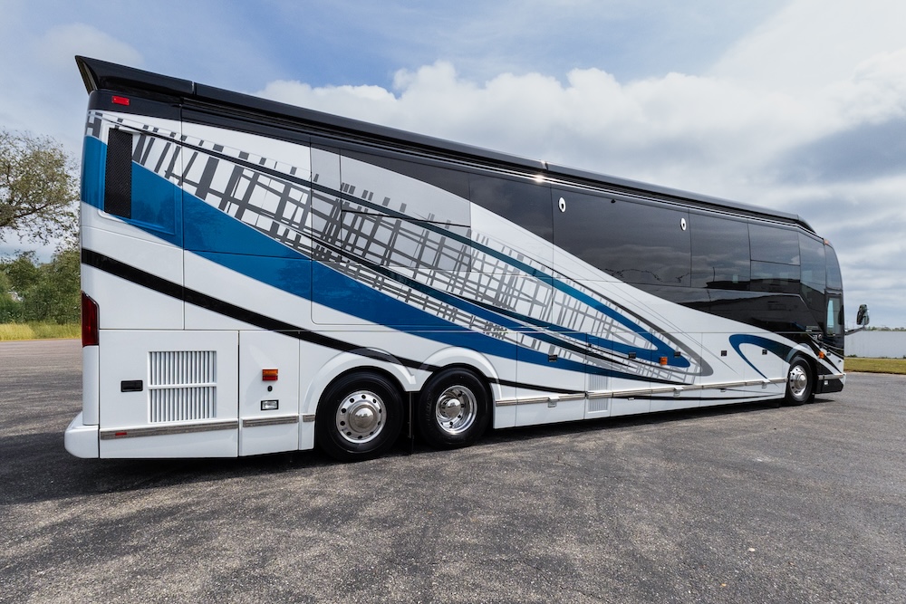 2022 Prevost  Millennium H3-45 For Sale