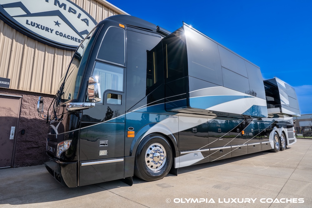 2023 Prevost Emerald H3-45 For Sale