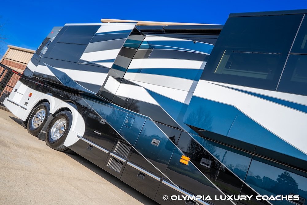 2023 Prevost Emerald H3-45 For Sale