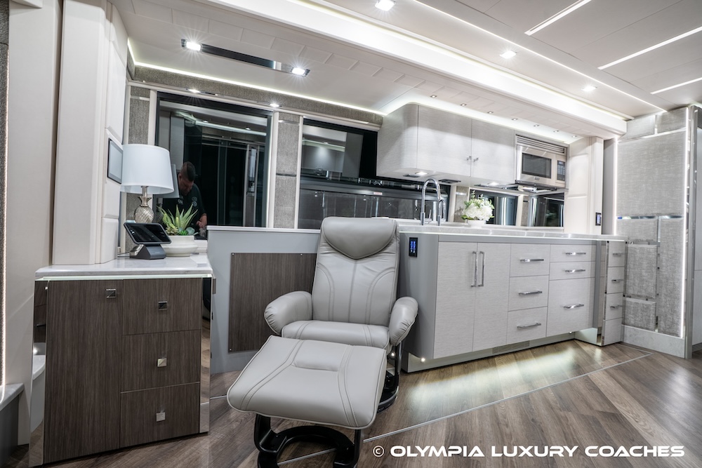 2023 Prevost Emerald H3-45 For Sale