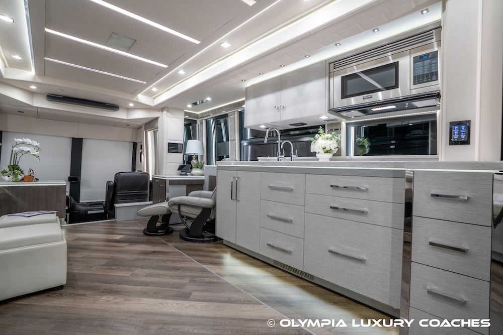 2023 Prevost Emerald H3-45 For Sale