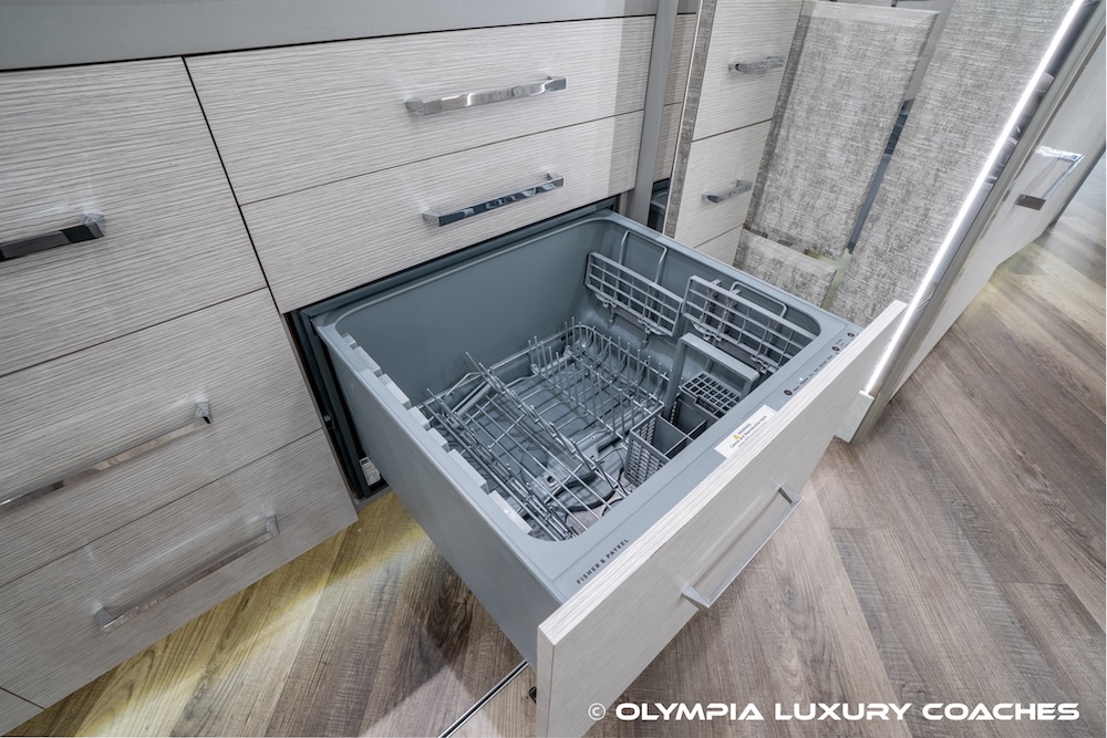 2023 Prevost Emerald H3-45 For Sale