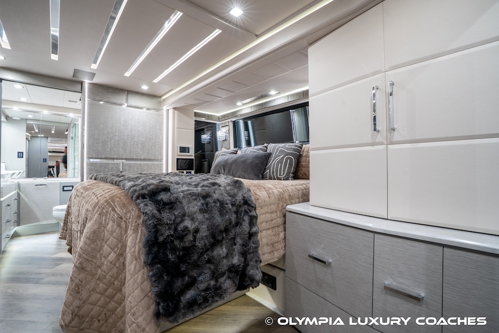 2023 Prevost Emerald H3-45 For Sale