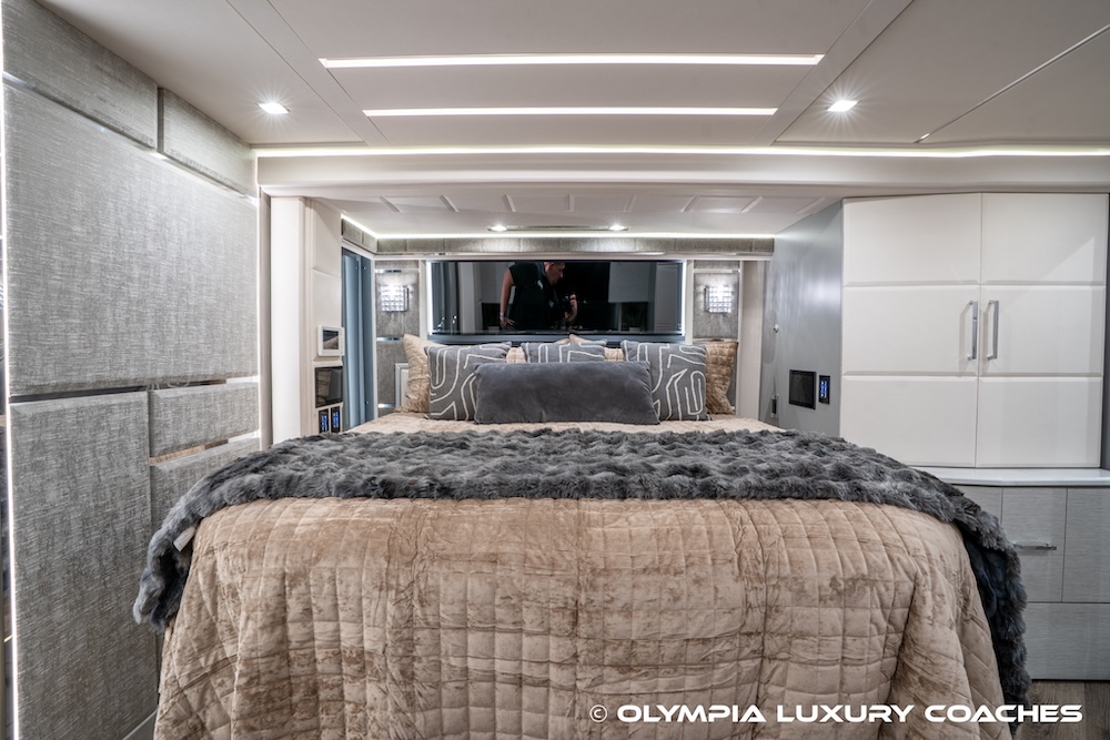 2023 Prevost Emerald H3-45 For Sale