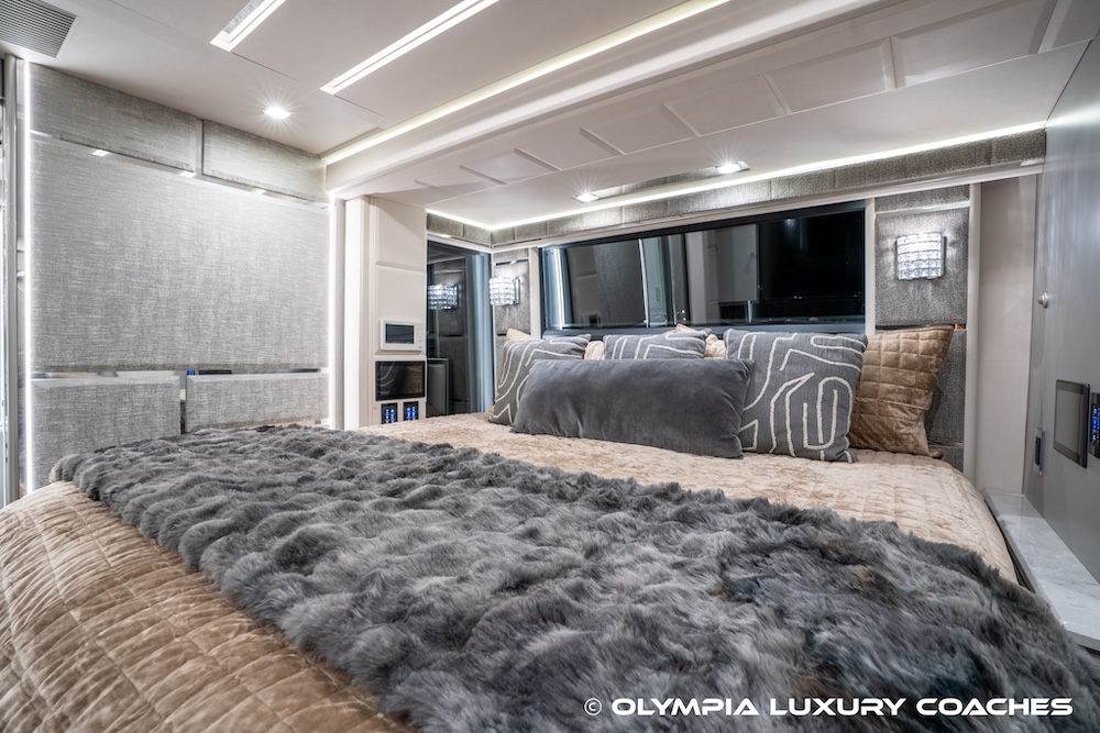 2023 Prevost Emerald H3-45 For Sale