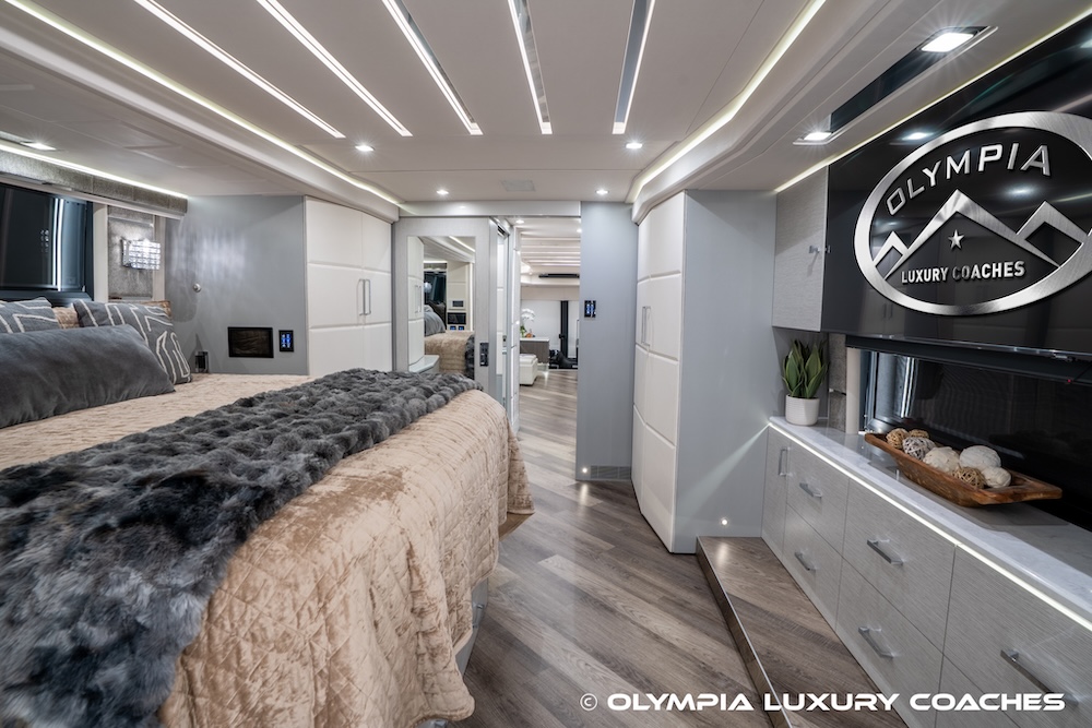 2023 Prevost Emerald H3-45 For Sale