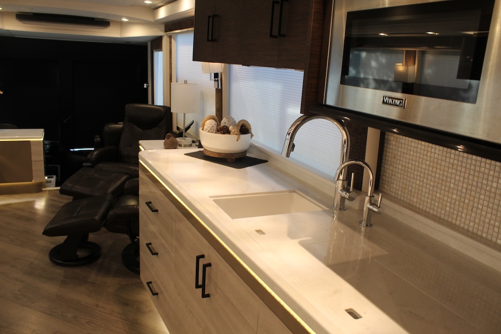 2023 Prevost Emerald H3-45 For Sale