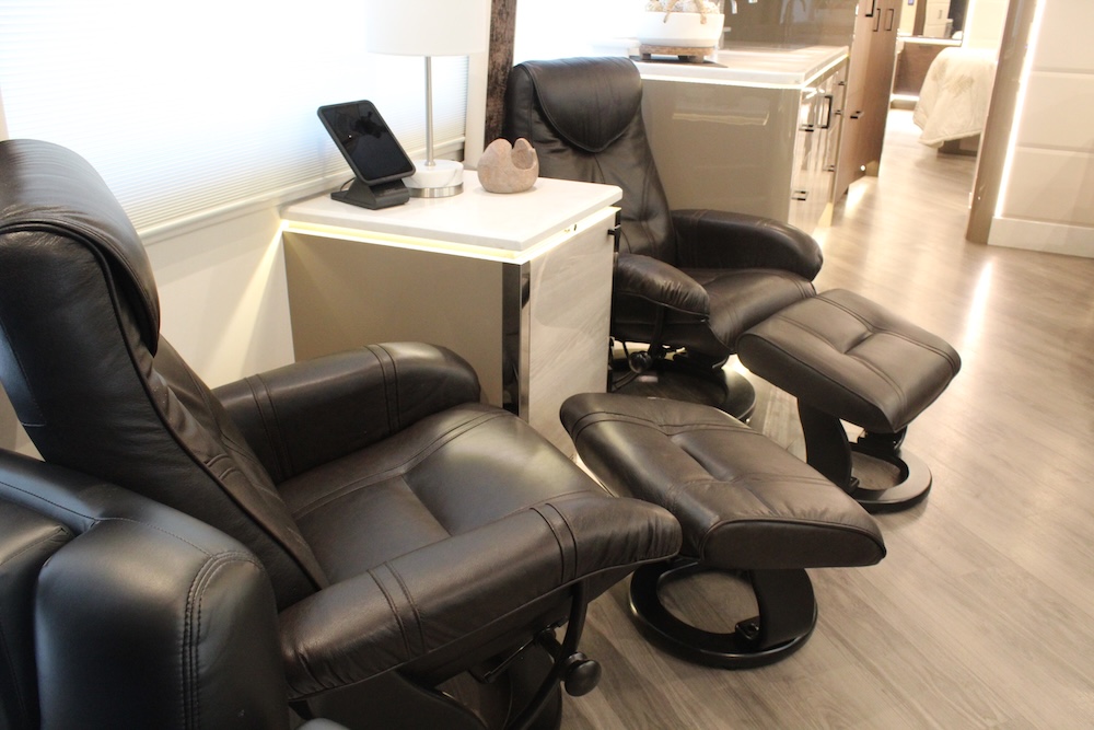 2023 Prevost Emerald H3-45 For Sale