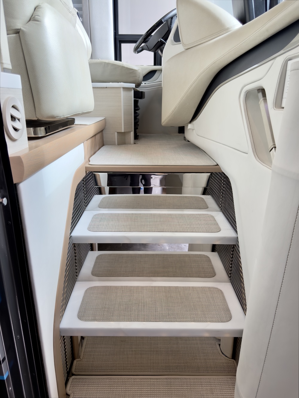 2023 Prevost  Liberty H3-45 For Sale