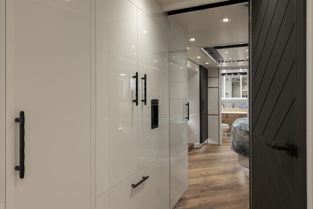 2024 Prevost Liberty H3-45 For Sale