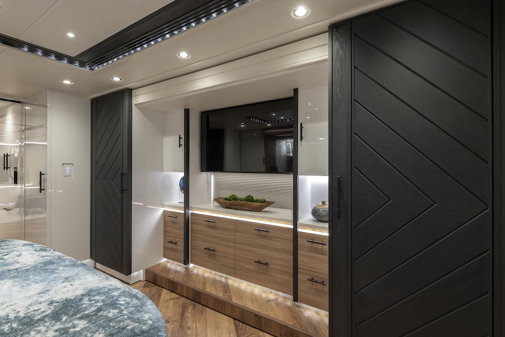 2024 Prevost Liberty H3-45 For Sale