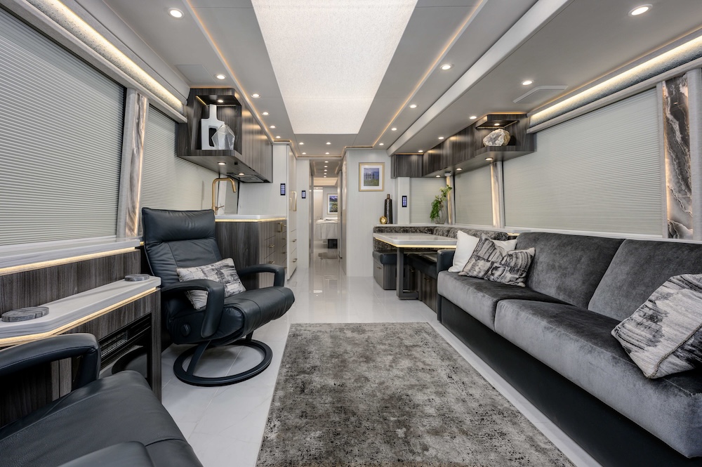 2024 Prevost Marathon H3-45 For Sale
