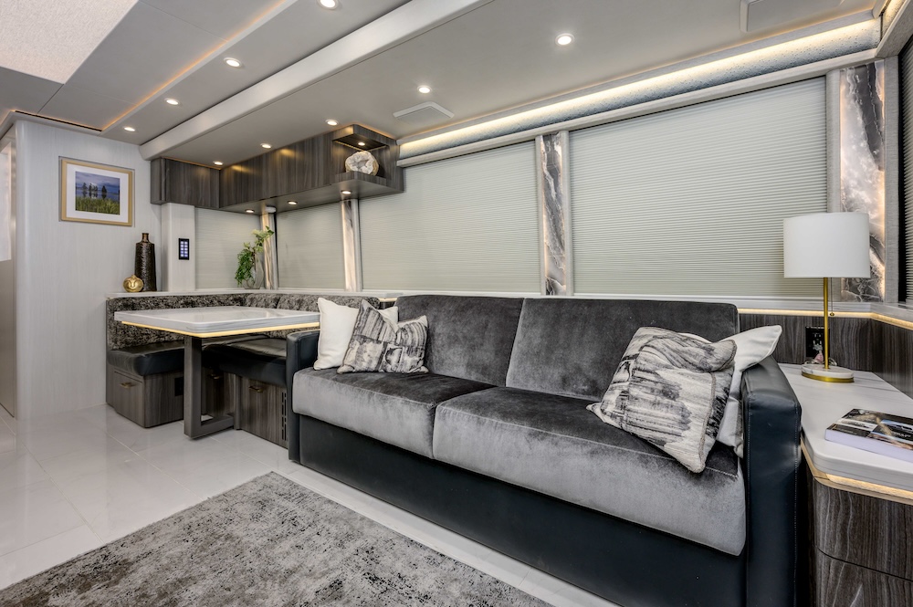 2024 Prevost Marathon H3-45 For Sale