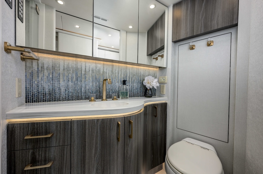 2024 Prevost Marathon H3-45 For Sale