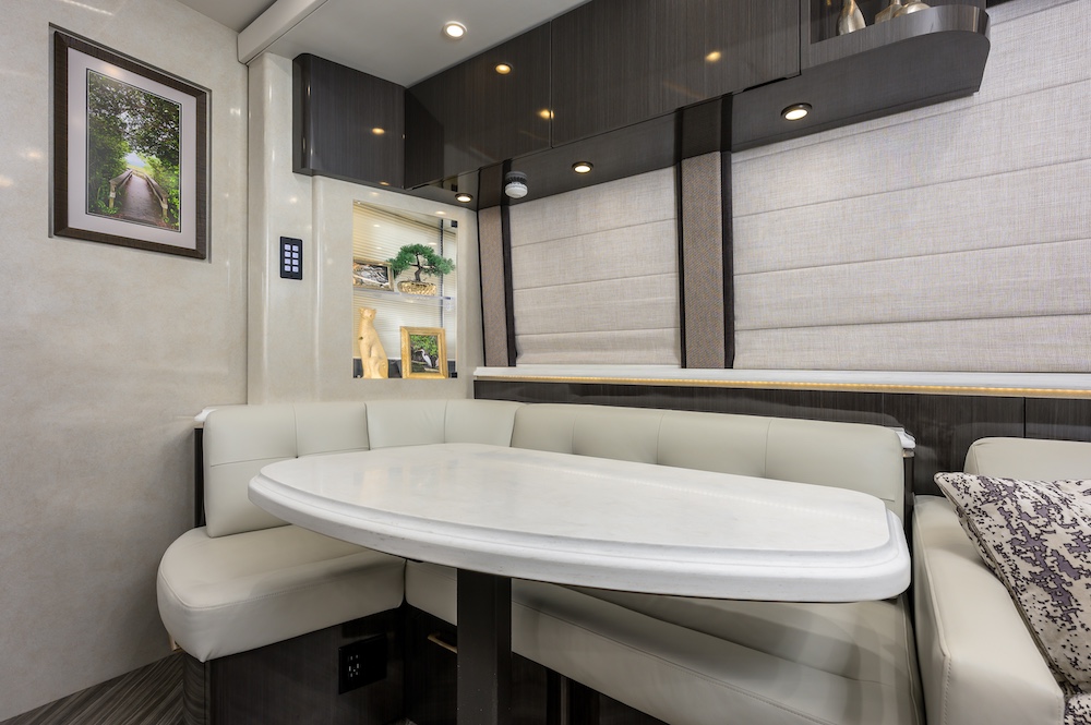 2024 Prevost Marathon X3 For Sale