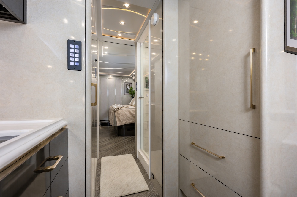 2024 Prevost Marathon X3 For Sale