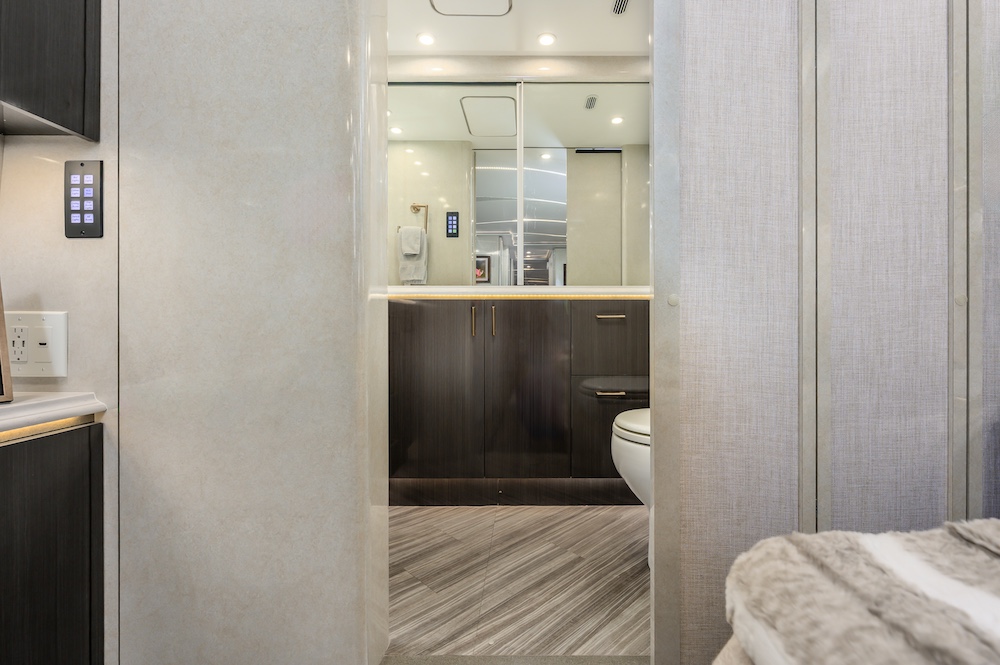 2024 Prevost Marathon X3 For Sale