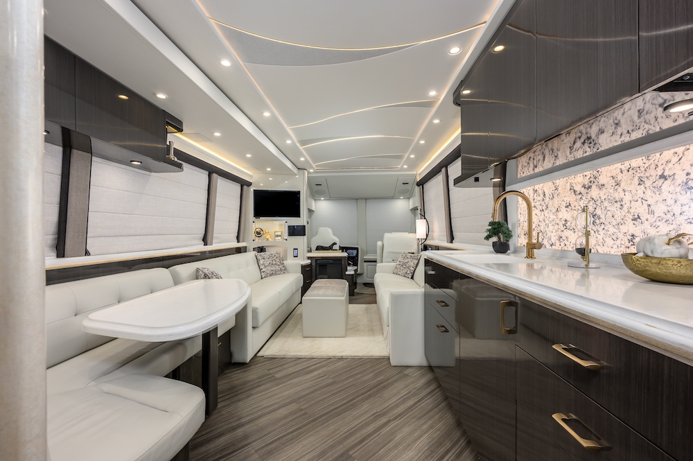 2024 Prevost Marathon X3 For Sale