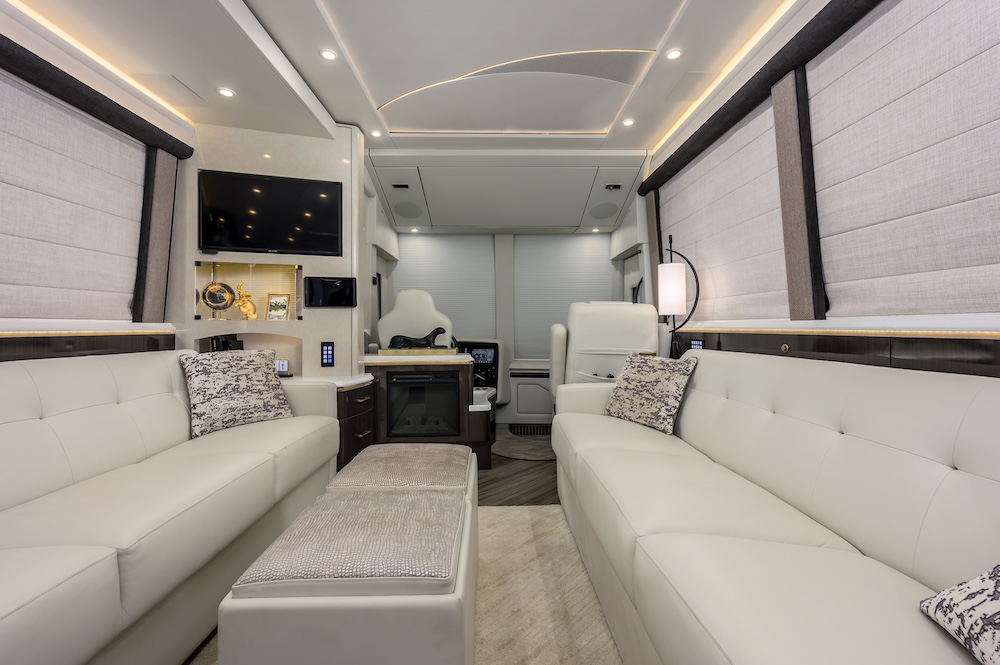 2024 Prevost Marathon X3 For Sale