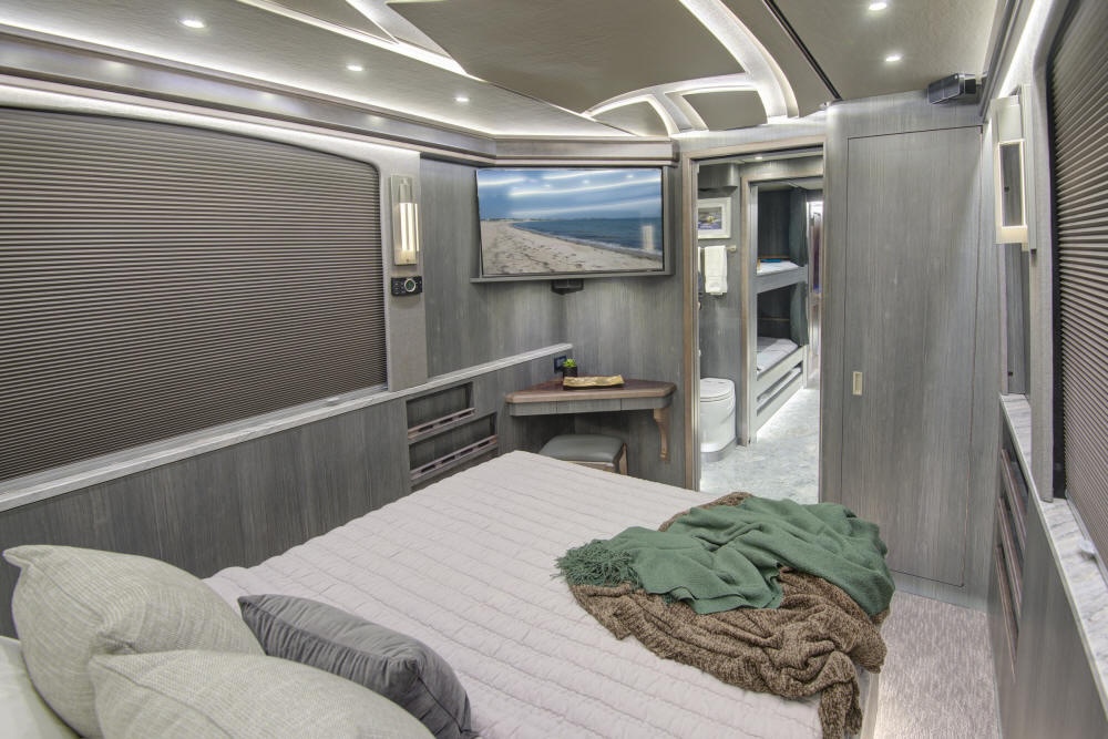 2025 Prevost Florida Coach X3 For Sale