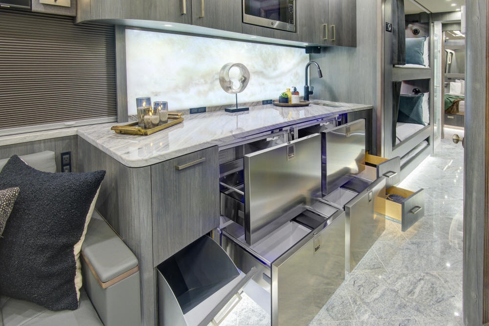 2025 Prevost Florida Coach X3 For Sale