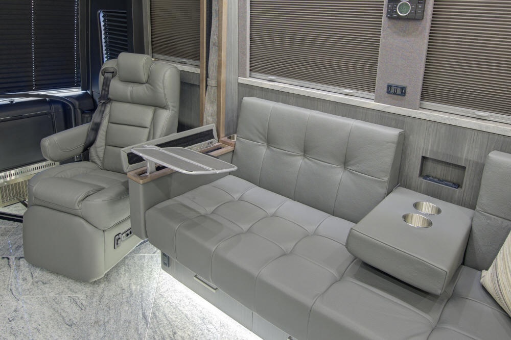 2025 Prevost Florida Coach X3 For Sale