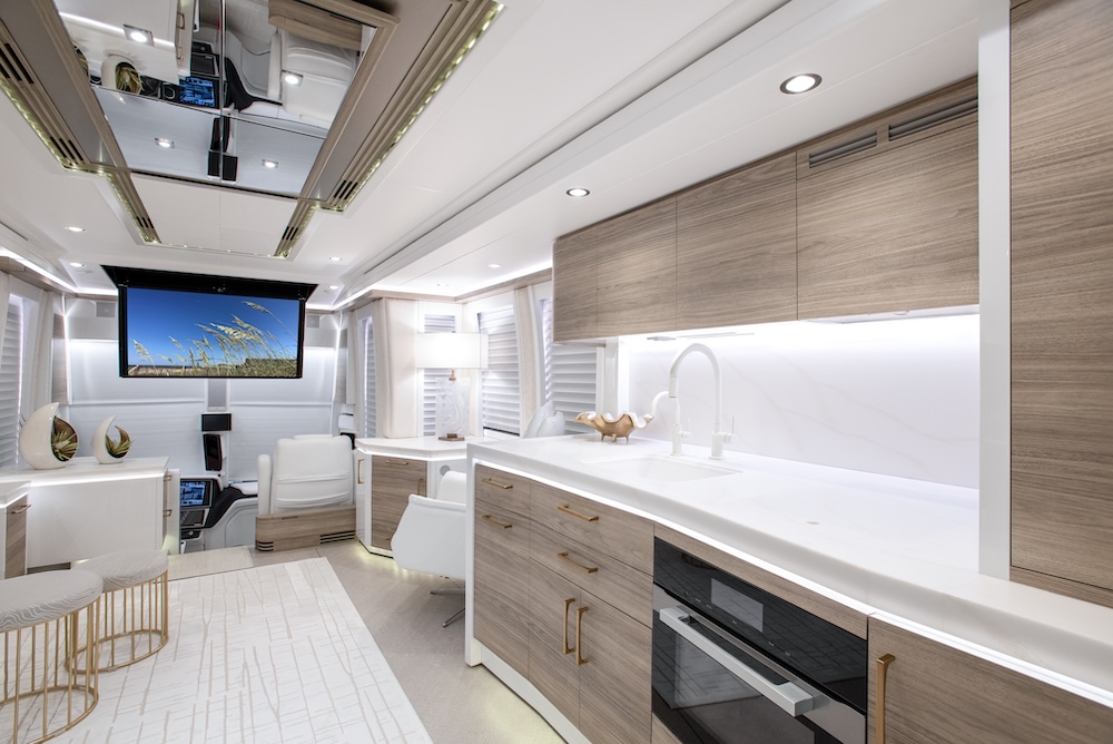 2025 Prevost Liberty H3-45 For Sale