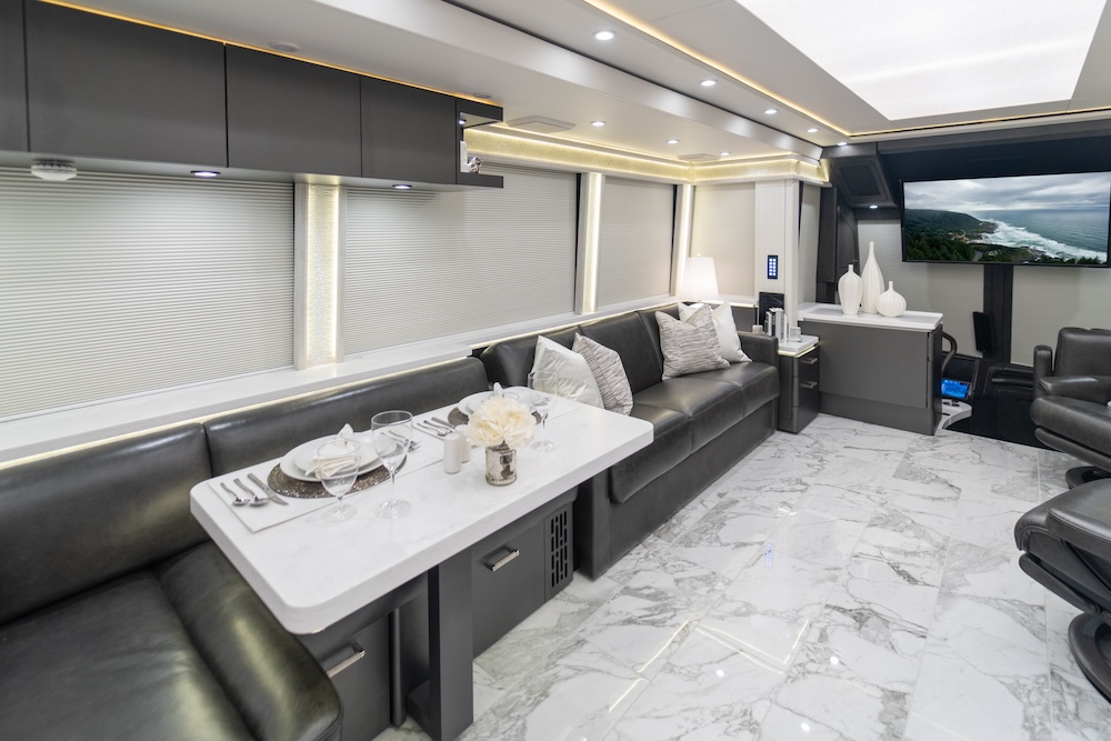 2025 Prevost Marathon  H3-45 For Sale