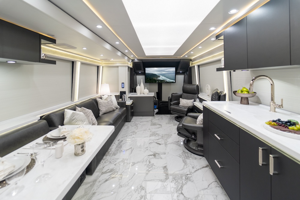 2025 Prevost Marathon  H3-45 For Sale