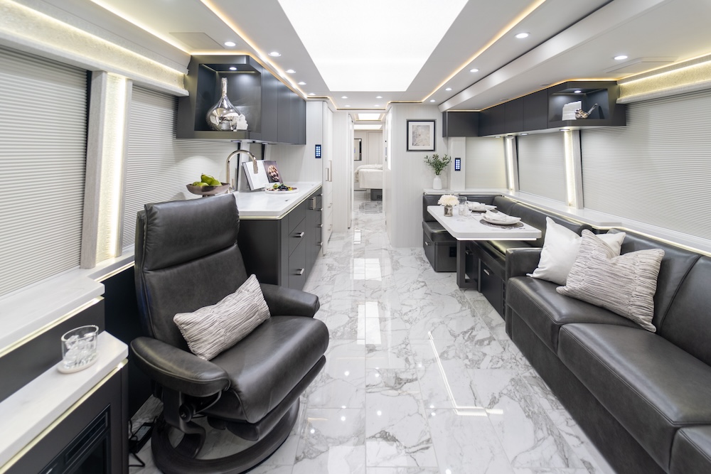 2025 Prevost Marathon  H3-45 For Sale