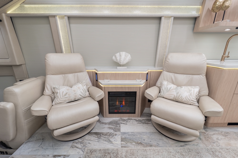 2026 Prevost Marathon H3-45 For Sale