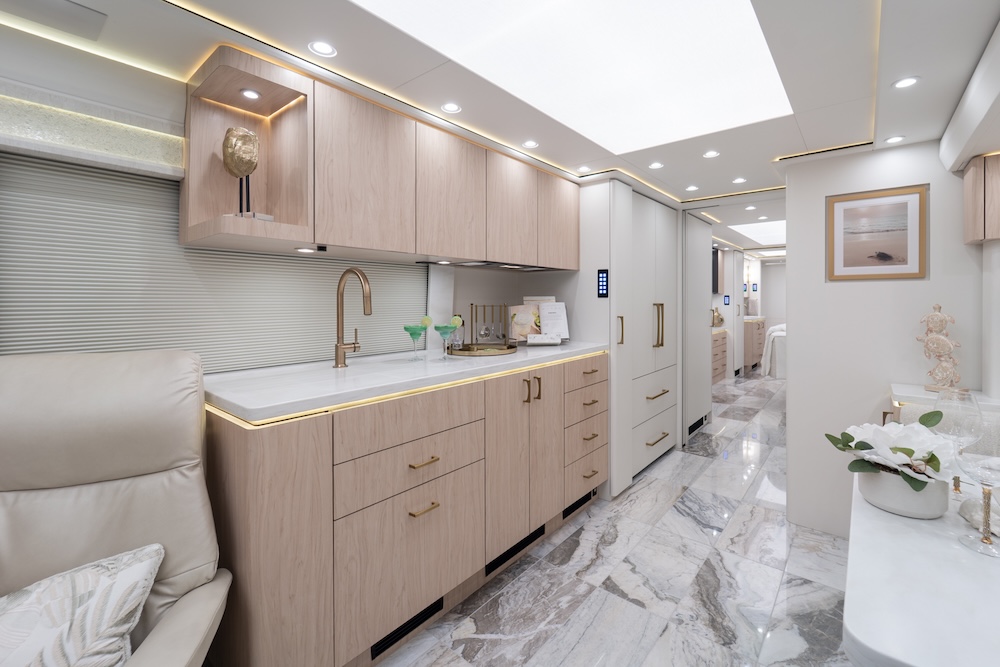 2026 Prevost Marathon H3-45 For Sale