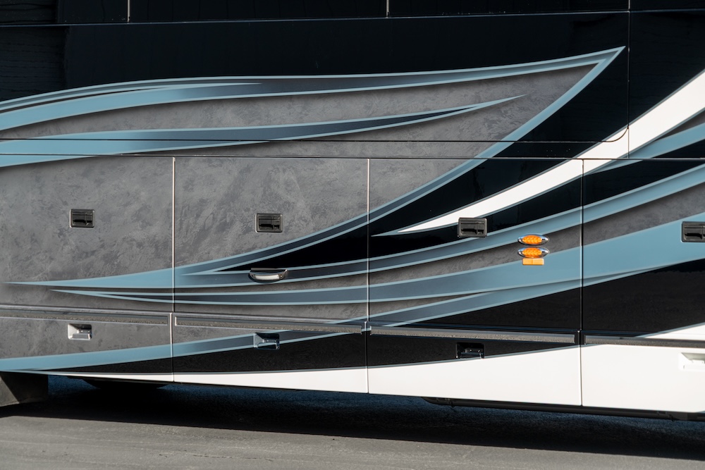 2026 Prevost Marathon H3-45 For Sale