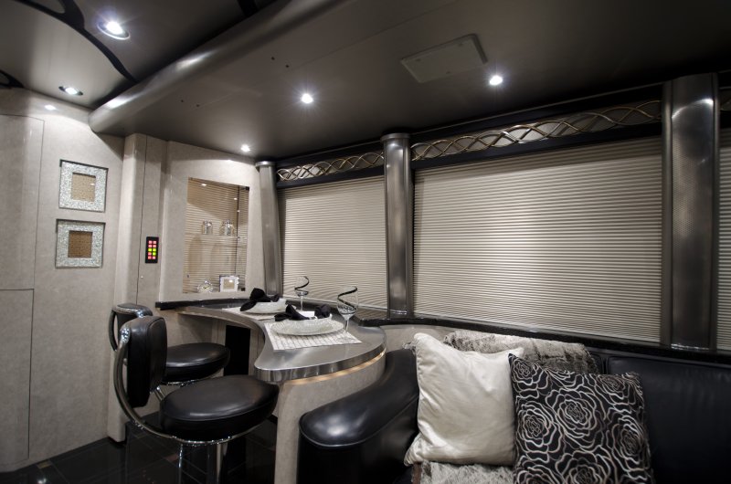 2006 Prevost Marathon XLII For Sale