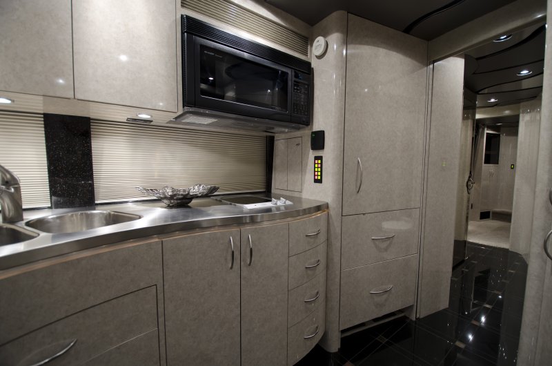 2006 Prevost Marathon XLII For Sale