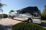 2008 Prevost Millennium H3-45