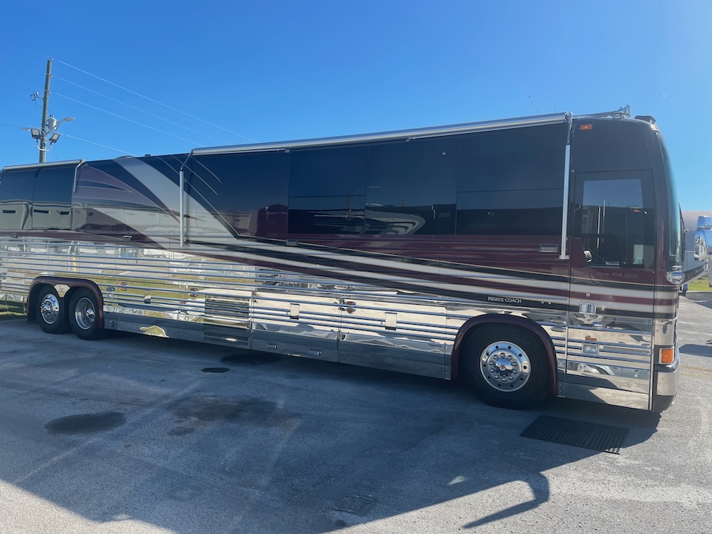 2001 Prevost Liberty XLII For Sale