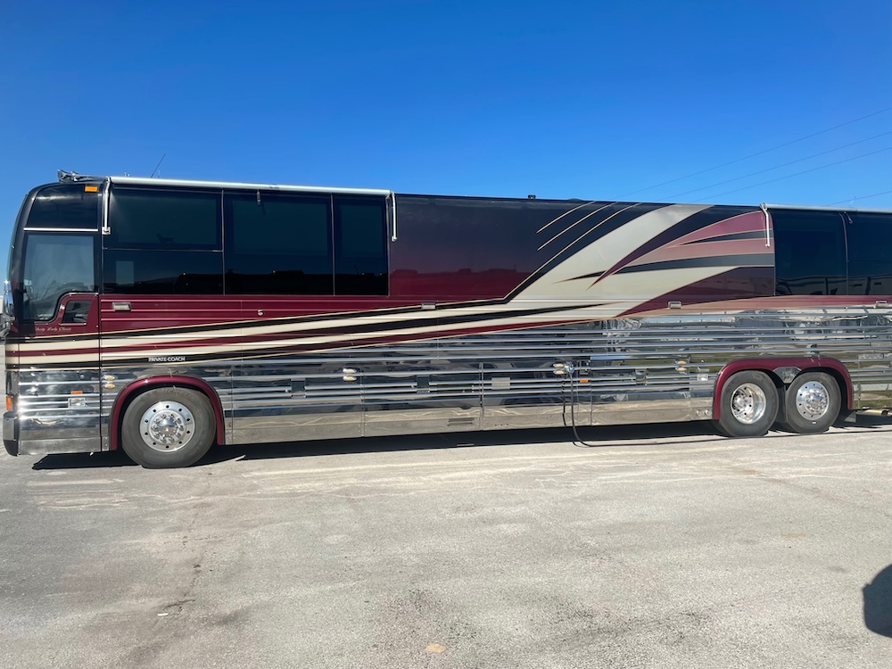 2001 Prevost Liberty XLII For Sale