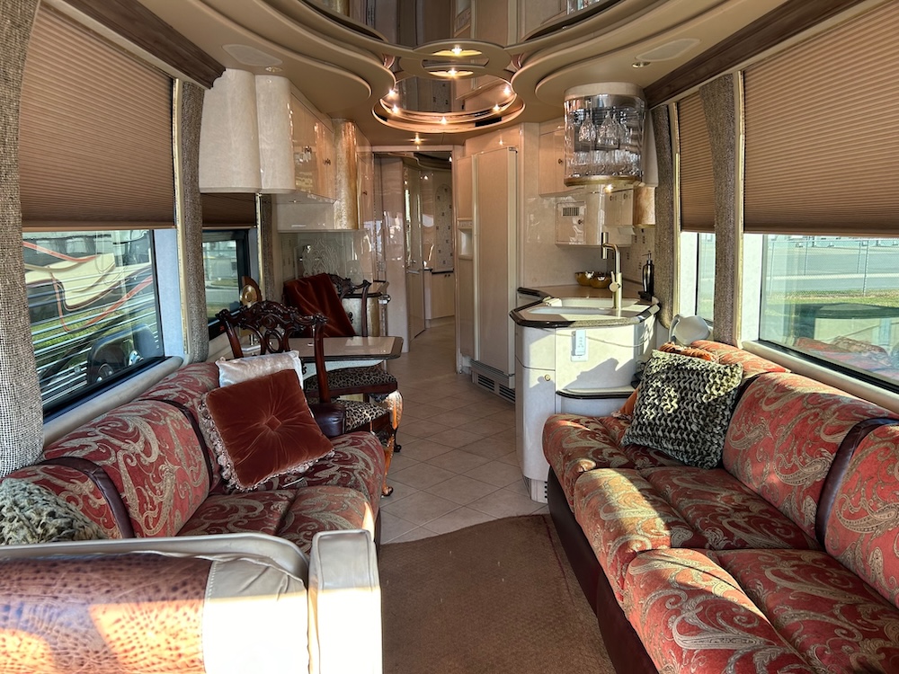 2001 Prevost Liberty XLII For Sale