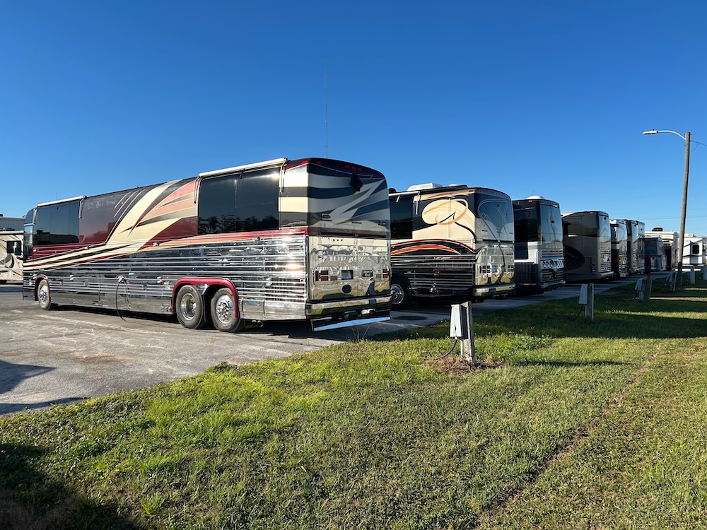 2001 Prevost Liberty XLII For Sale