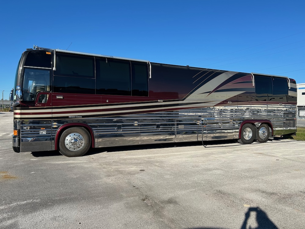 2001 Prevost Liberty XLII For Sale