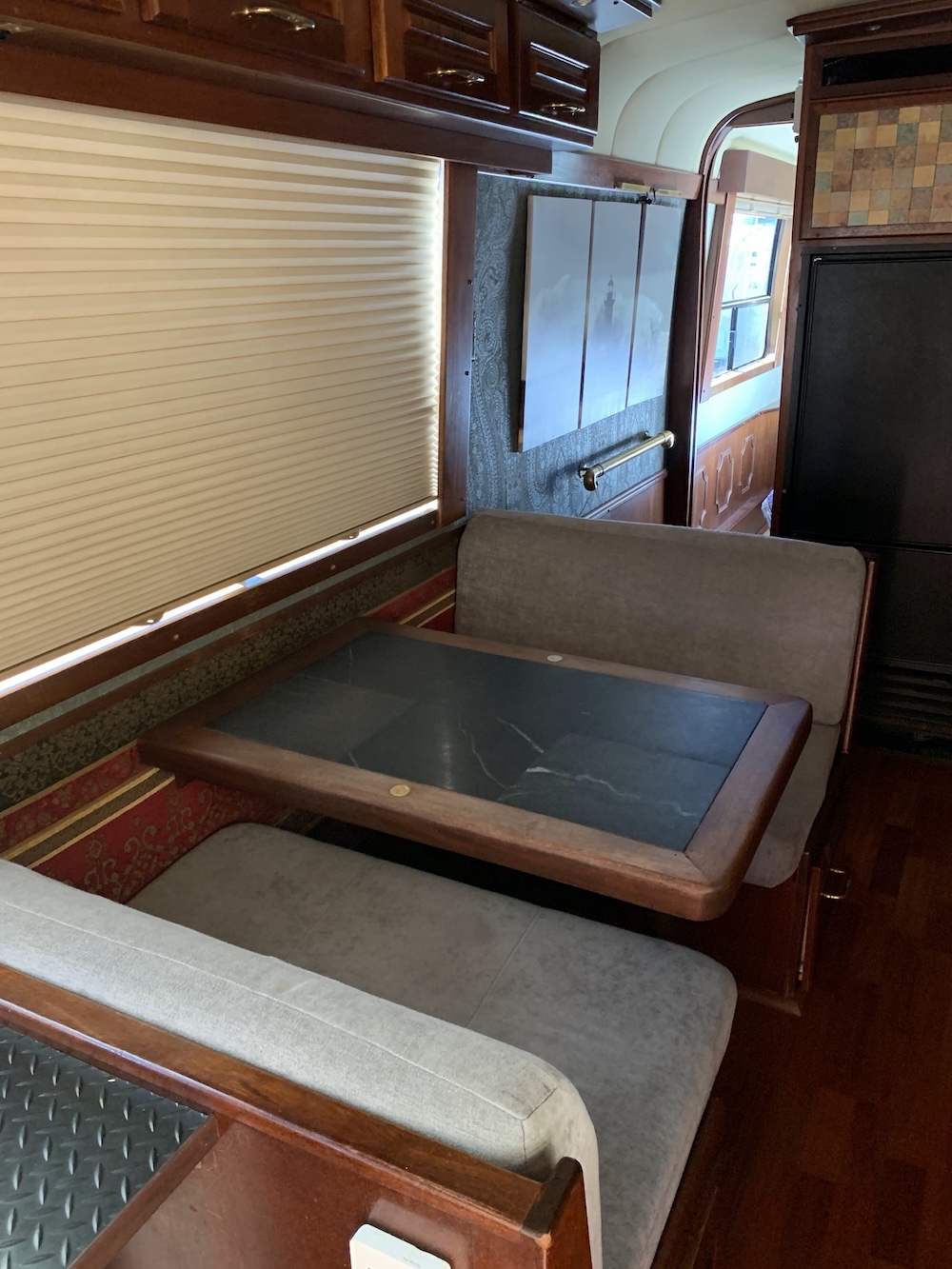 1985 Prevost Royal XL For Sale