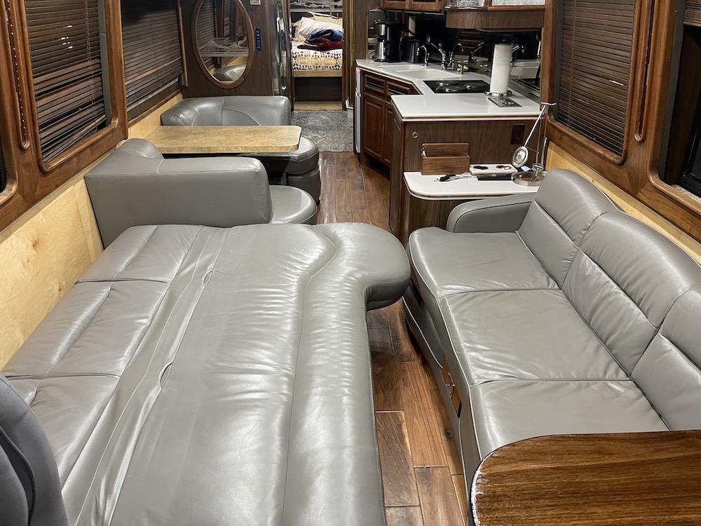 1988 Prevost Marathon XL For Sale