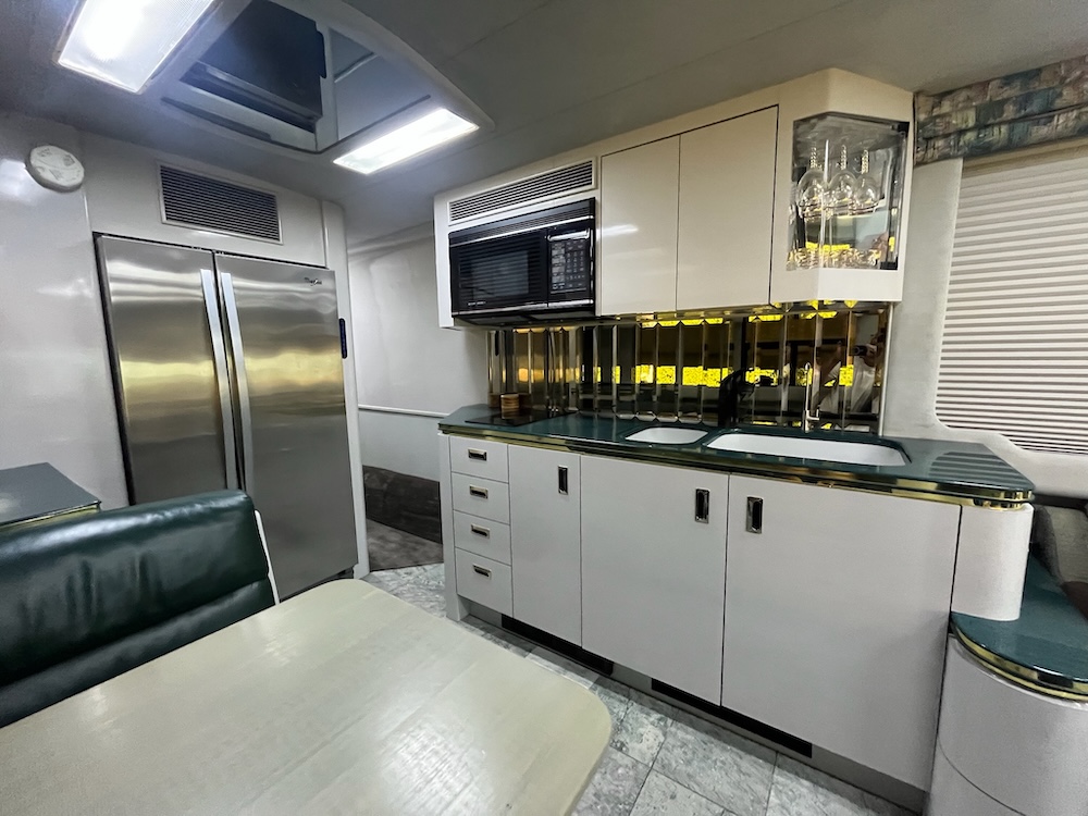 1991 Prevost Marathon XL For Sale