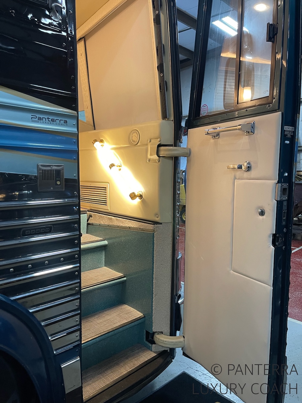 1995 Prevost  Angola XL For Sale