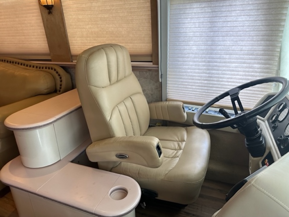 1995 Prevost Country Coach XL For Sale